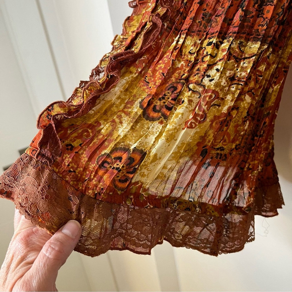 VINTAGE Lloyd Williams Long Sleeve Blouse Print Plisse Lace Trim High Neck (CN) - Picture 11 of 16